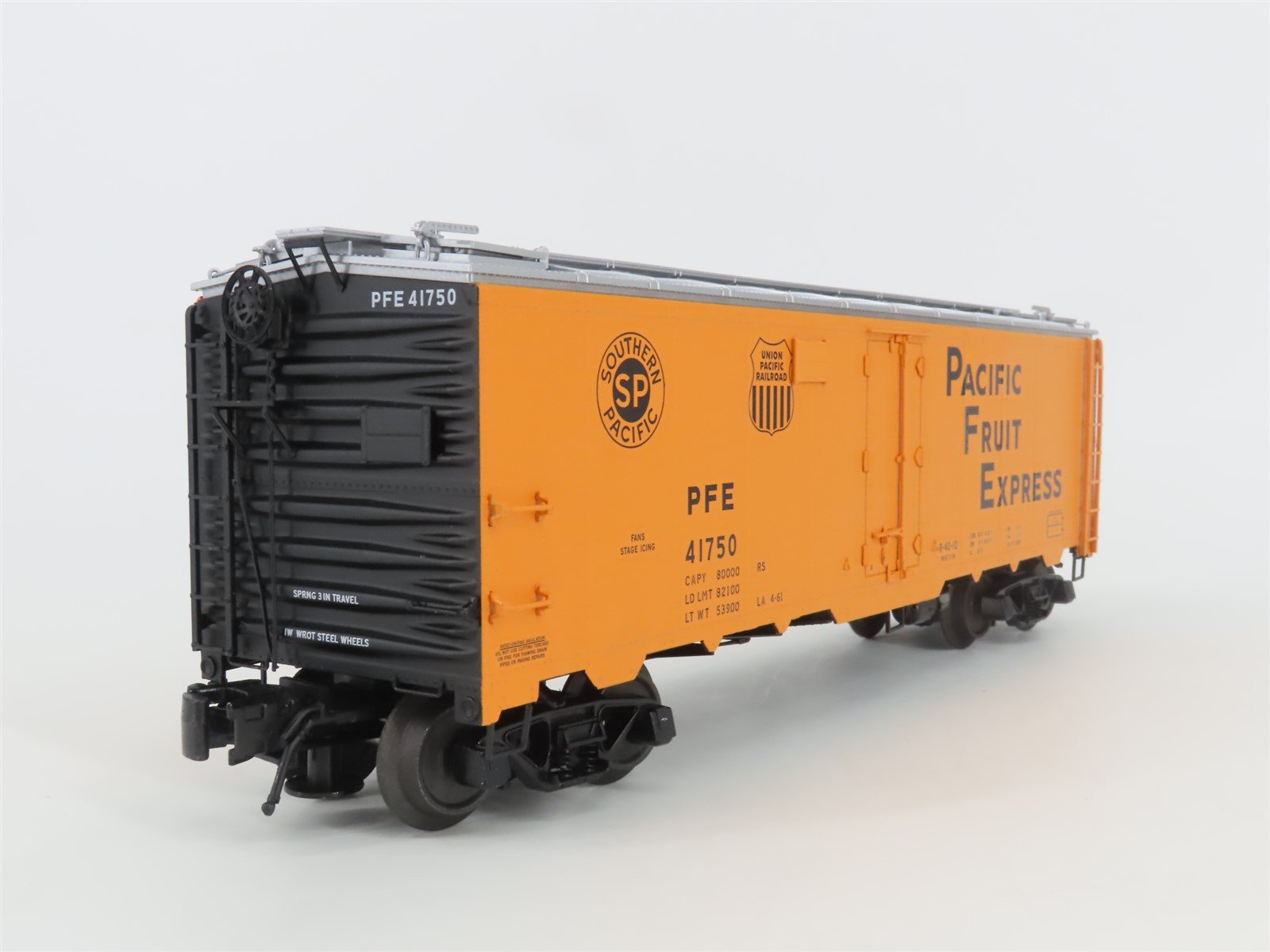 O Gauge 3-Rail Atlas 8518-2 UP SP PFE Pacific Fruit Express 40' Reefer #41750
