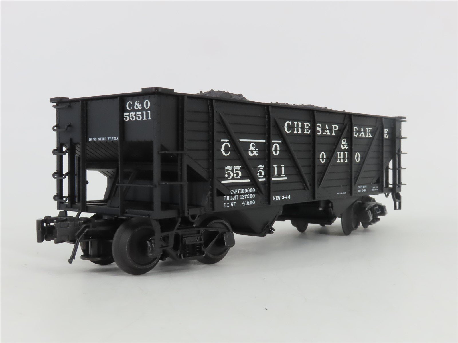 O Gauge 3-Rail Atlas 6423-6 C&O 50-Ton War Emergency 2-Bay Hopper #55511 w/ Load