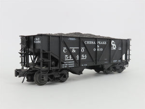 O Gauge 3-Rail Atlas 6438-7 C&O 50-Ton War Emergency 2-Bay Hopper #54484 w/ Load