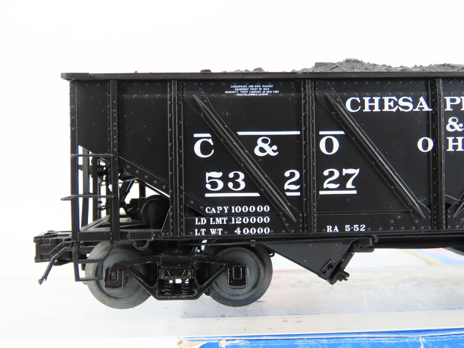 O Gauge 3-Rail Atlas 6438-1 C&O Re-Built War Emergency 2-Bay Hopper 53227 w/Load