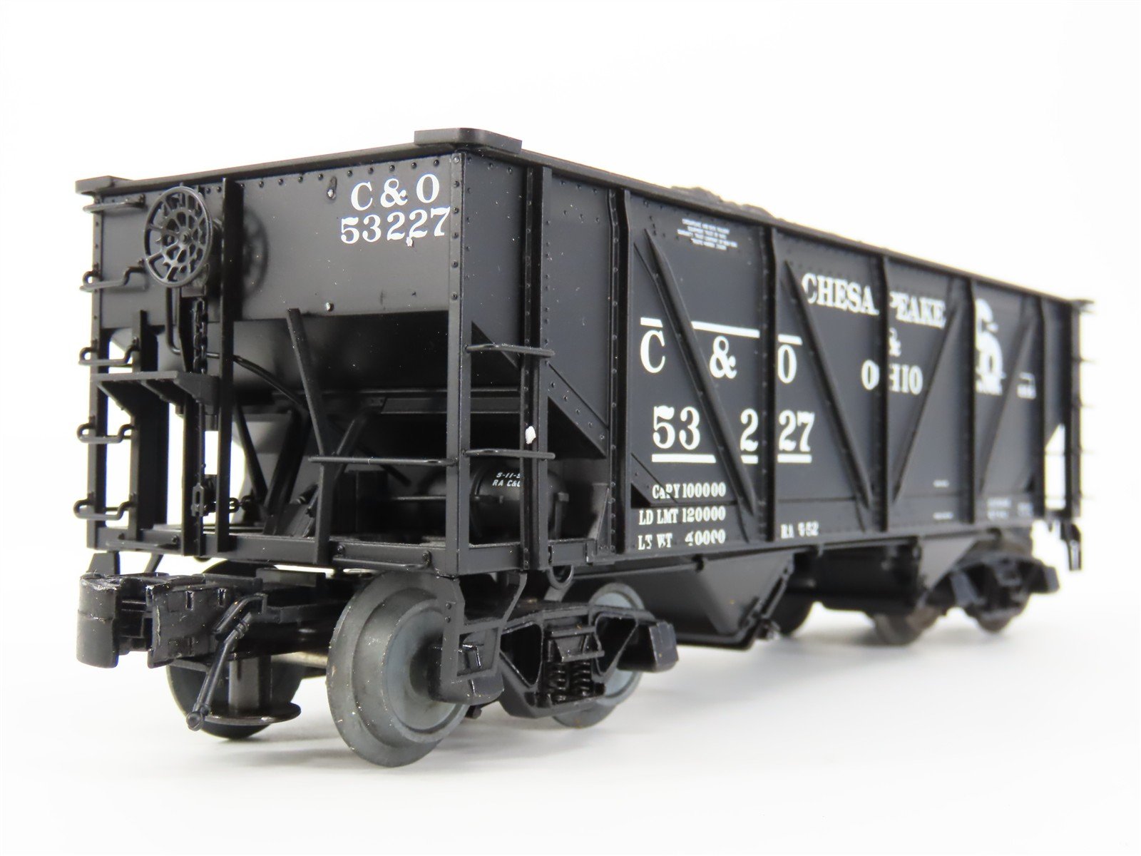 O Gauge 3-Rail Atlas 6438-1 C&O Re-Built War Emergency 2-Bay Hopper 53227 w/Load