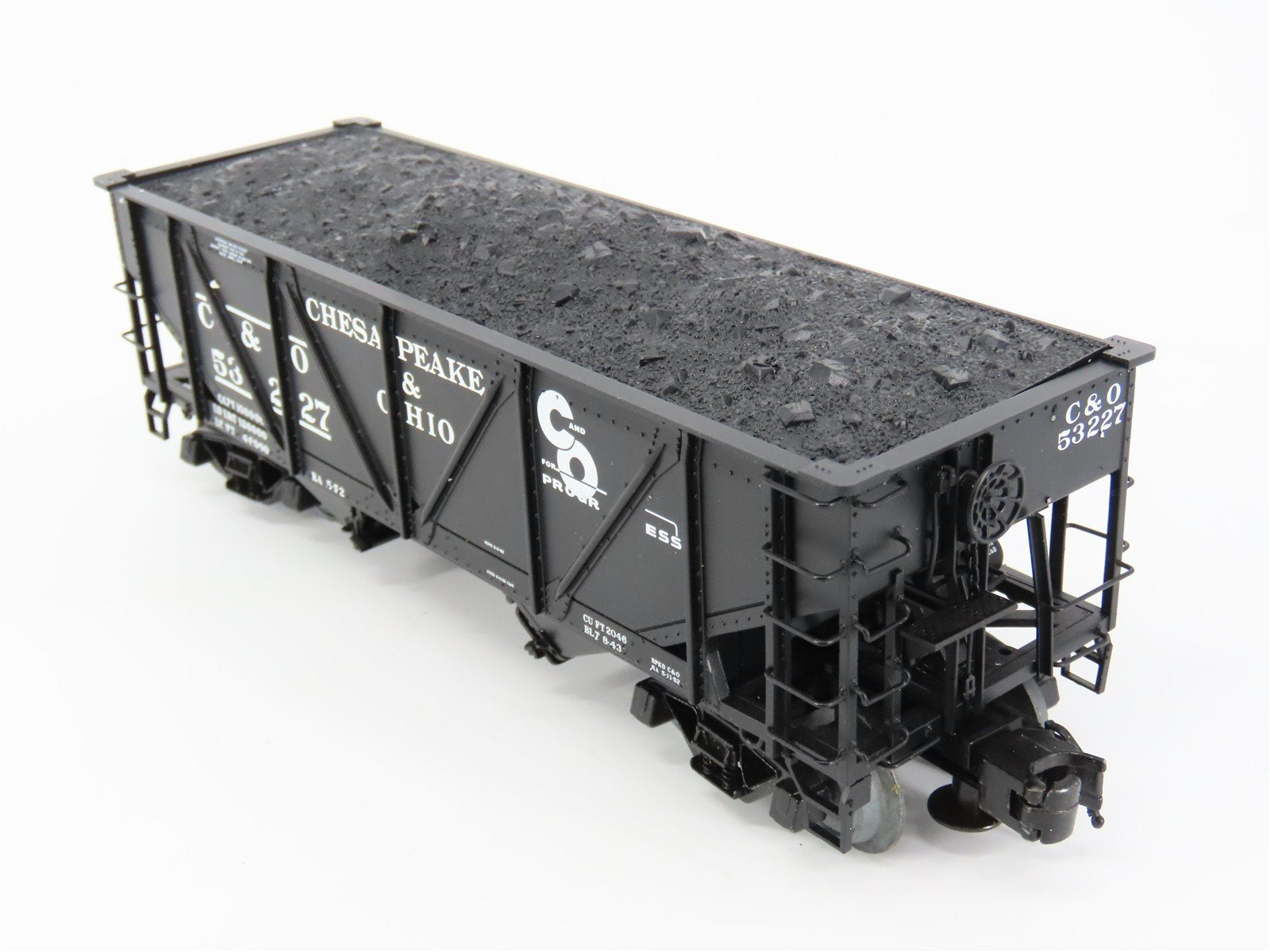 O Gauge 3-Rail Atlas 6438-1 C&O Re-Built War Emergency 2-Bay Hopper 53227 w/Load
