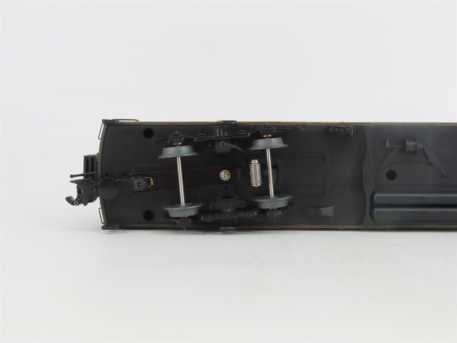 O Gauge 3-Rail Atlas Trainman 2001219-1 GTW 60' Combine Passenger Car #7290