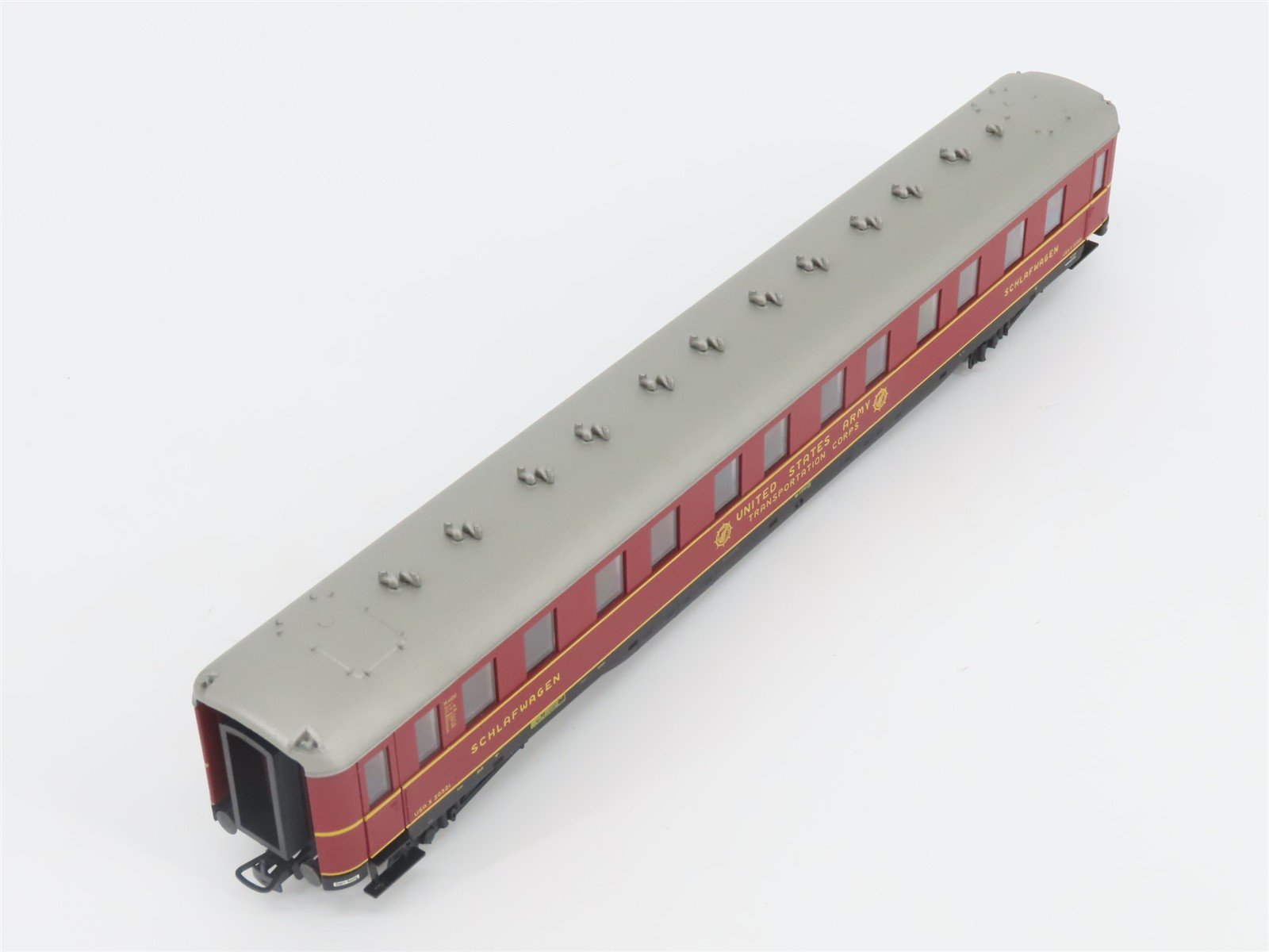 HO Liliput L352000 US Army Transportation Sleeper Passenger & Flat Cars Set of 3