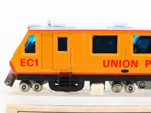 HO Scale Bachmann 608 UP Union Pacific Plasser EM80C Track Cleaning Diesel #EC1