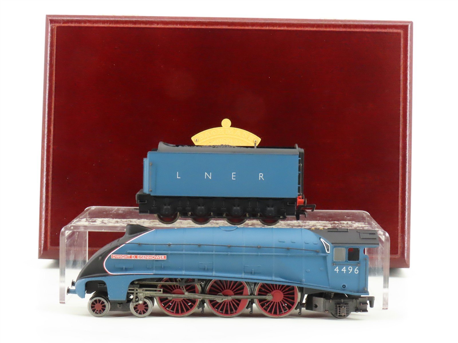 OO Bachmann Branchline LNER 4-6-2 Steam Locomotive #4496 "Dwight D. Eisenhower"