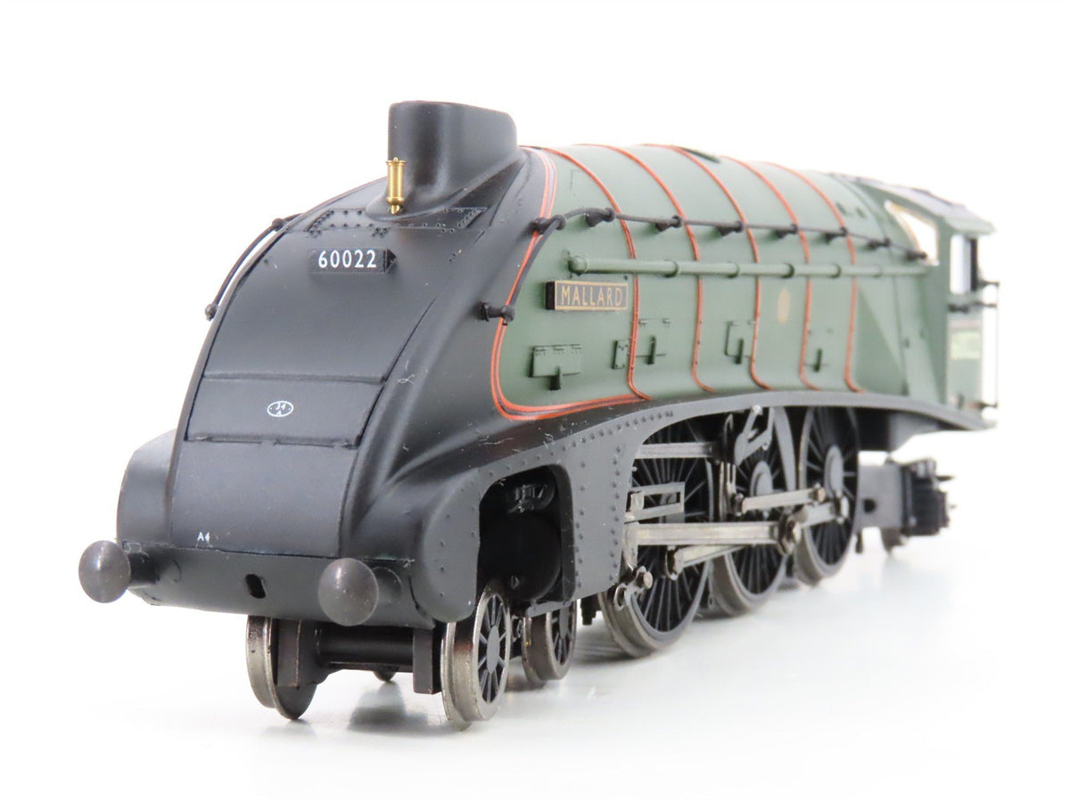 OO Bachmann Branchline LNER London North Eastern 4-6-2 Mallard Steam 2-Unit Set