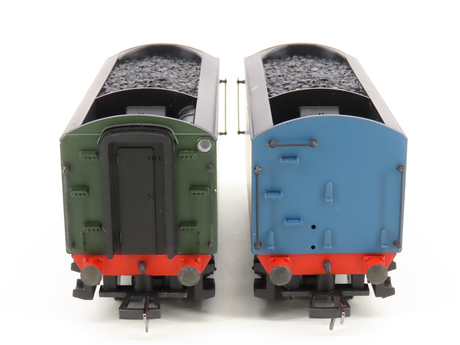 OO Bachmann Branchline LNER London North Eastern 4-6-2 Mallard Steam 2-Unit Set