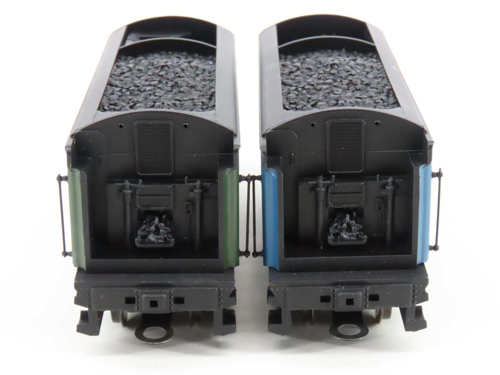 OO Bachmann Branchline LNER London North Eastern 4-6-2 Mallard Steam 2-Unit Set