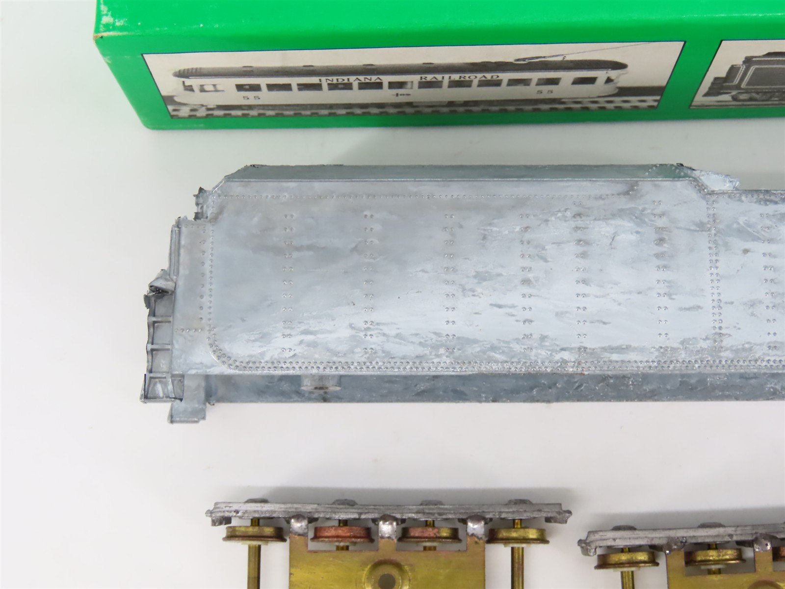 HO Scale Bowser 1-150660 Undecorated Die-Cast 8 Wheel Long Haul Steam Tender Kit