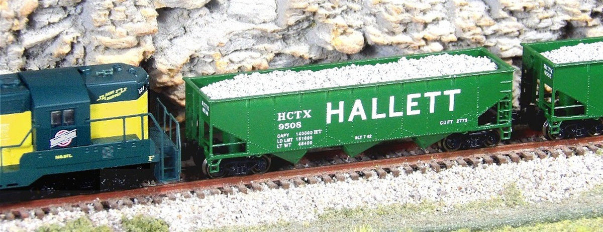 Z FULL THROTTLE FT4601-1 HCTX Hallett 40&#39; Offset 3-Bay Hoppers w/ Load - Set #1