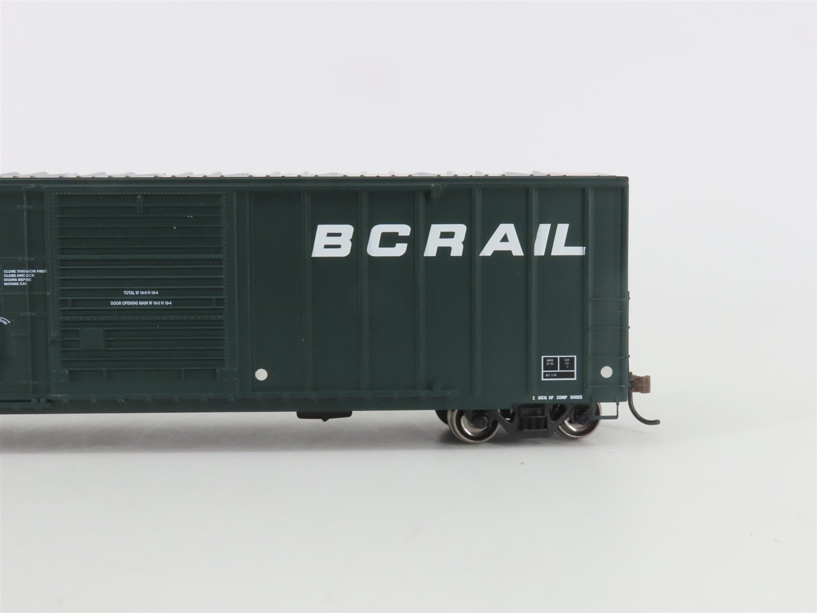 HO Scale Athearn ATH87198 BCOL BC Rail 50' Combination Door Box Car #5417