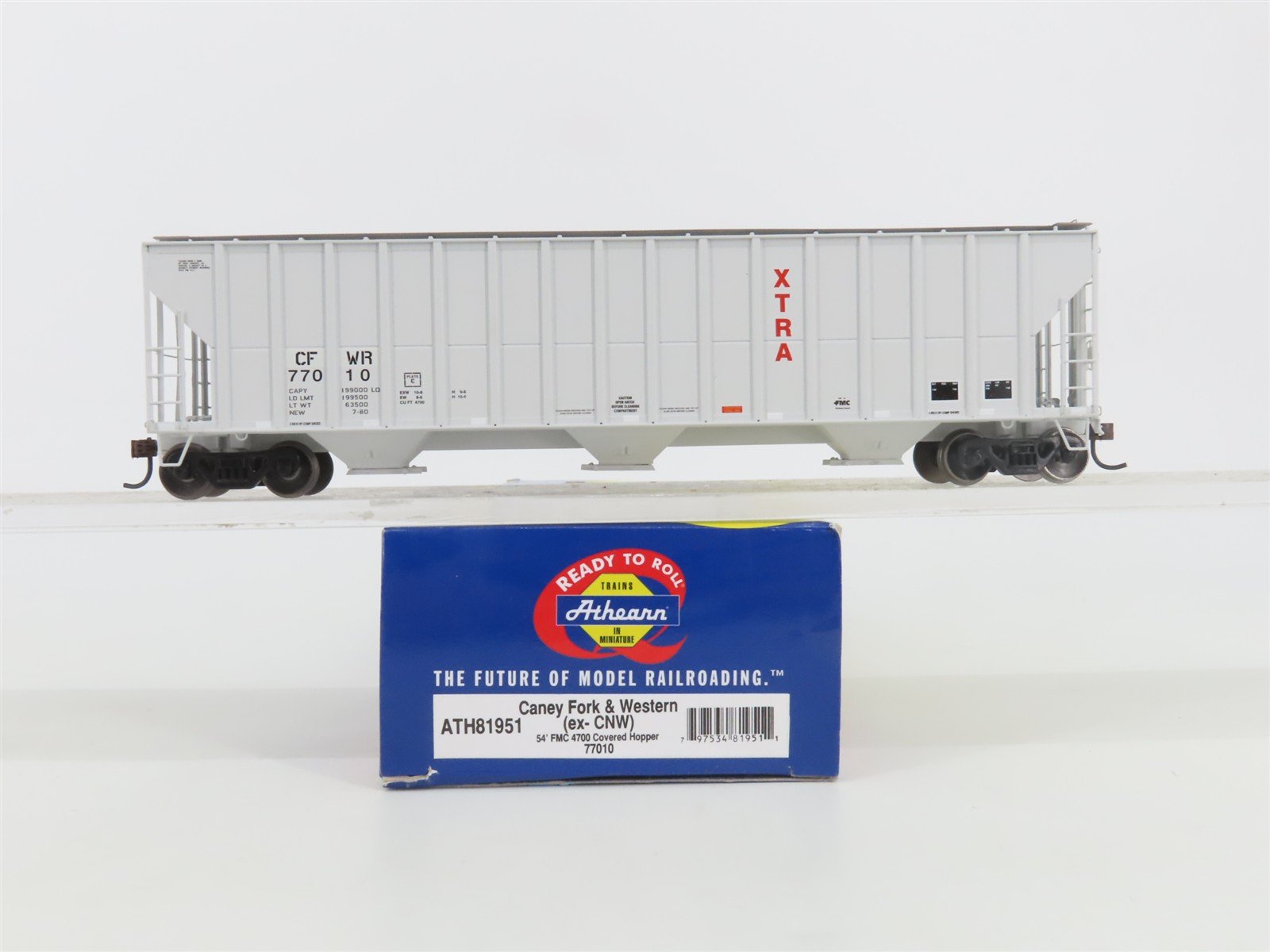 HO Scale Athearn ATH81951 CFWR Caney Fork & Western 54' 3-Bay Hopper #77010