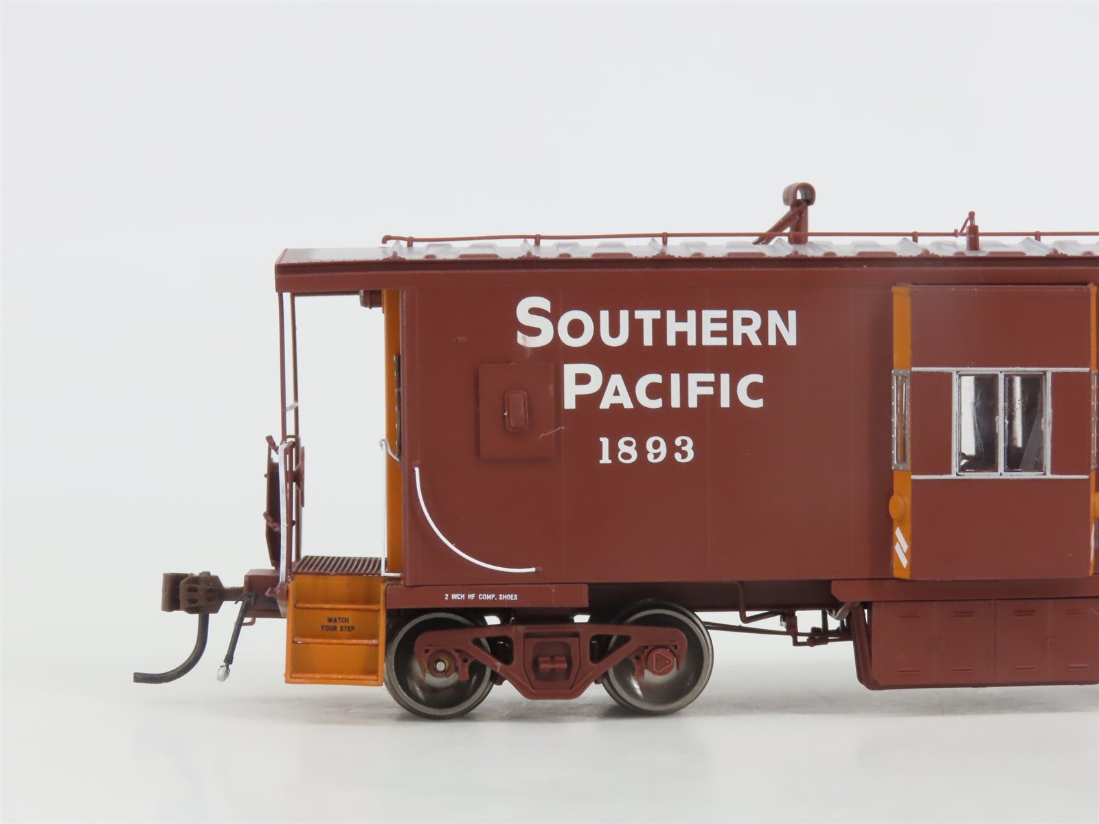 HO Scale Athearn Genesis G63051 SP Southern Pacific Bay Window Caboose #1893