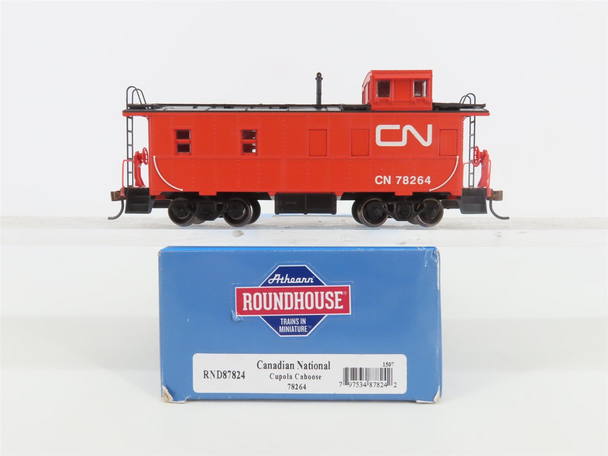 HO Scale Athearn Roundhouse RND87824 CN Canadian National Cupola Caboose #78264