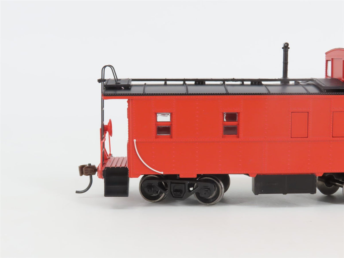 HO Scale Athearn Roundhouse RND87824 CN Canadian National Cupola Caboose #78264