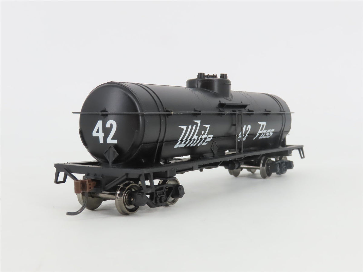 HO Scale Athearn Collectibles 99160 WP&amp;YR White Pass &amp; Yukon Route Tank Car #42