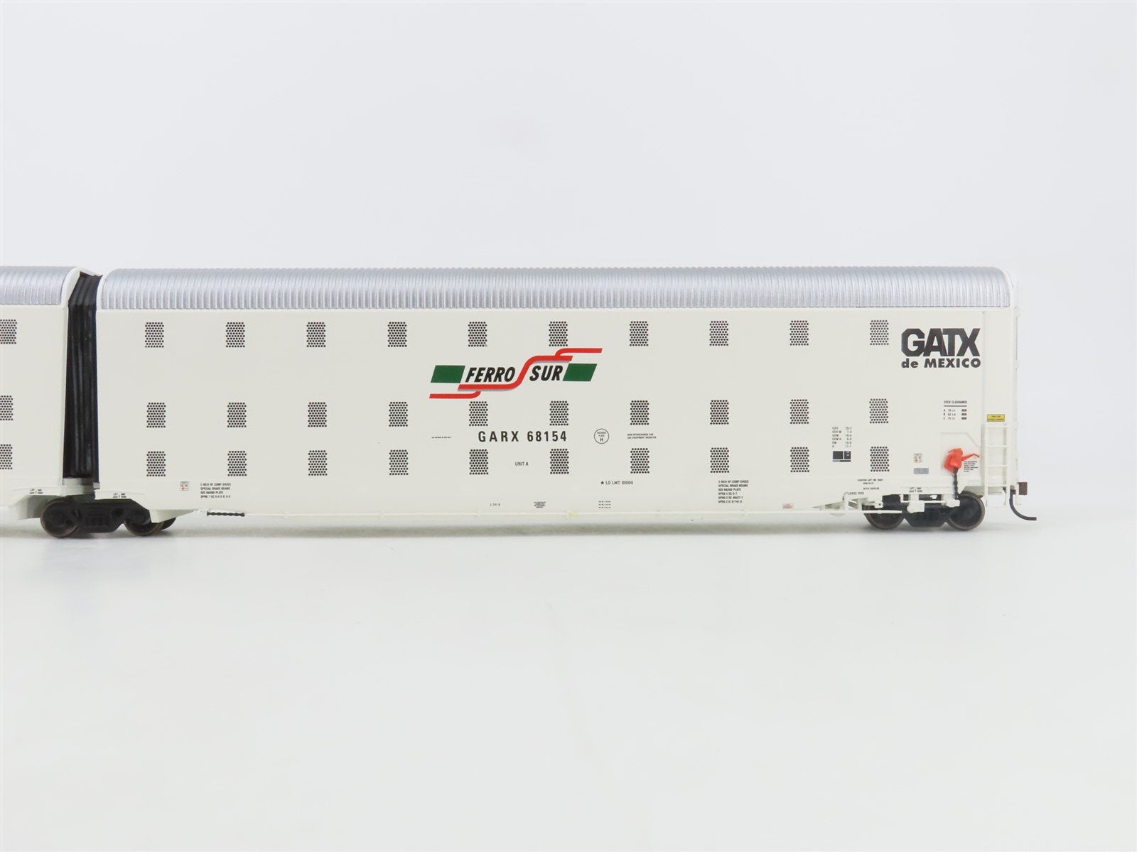 HO Scale Athearn ATH96237 GARX GATX de Mexico Ferrosur Auto-Max #68154