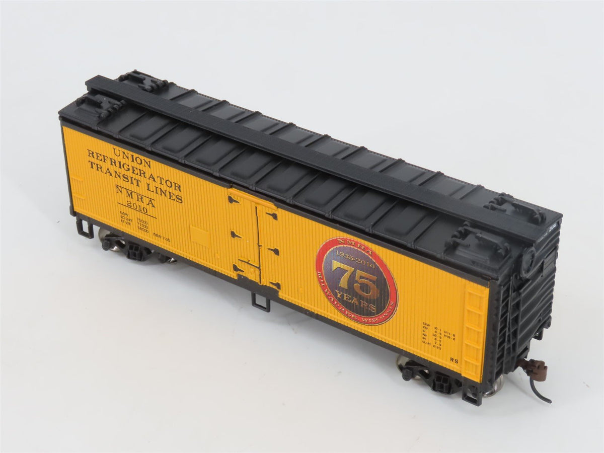 HO Scale Athearn Collectibles 99402 NMRA 75 Years 40&#39; Wood Side Reefer #2010