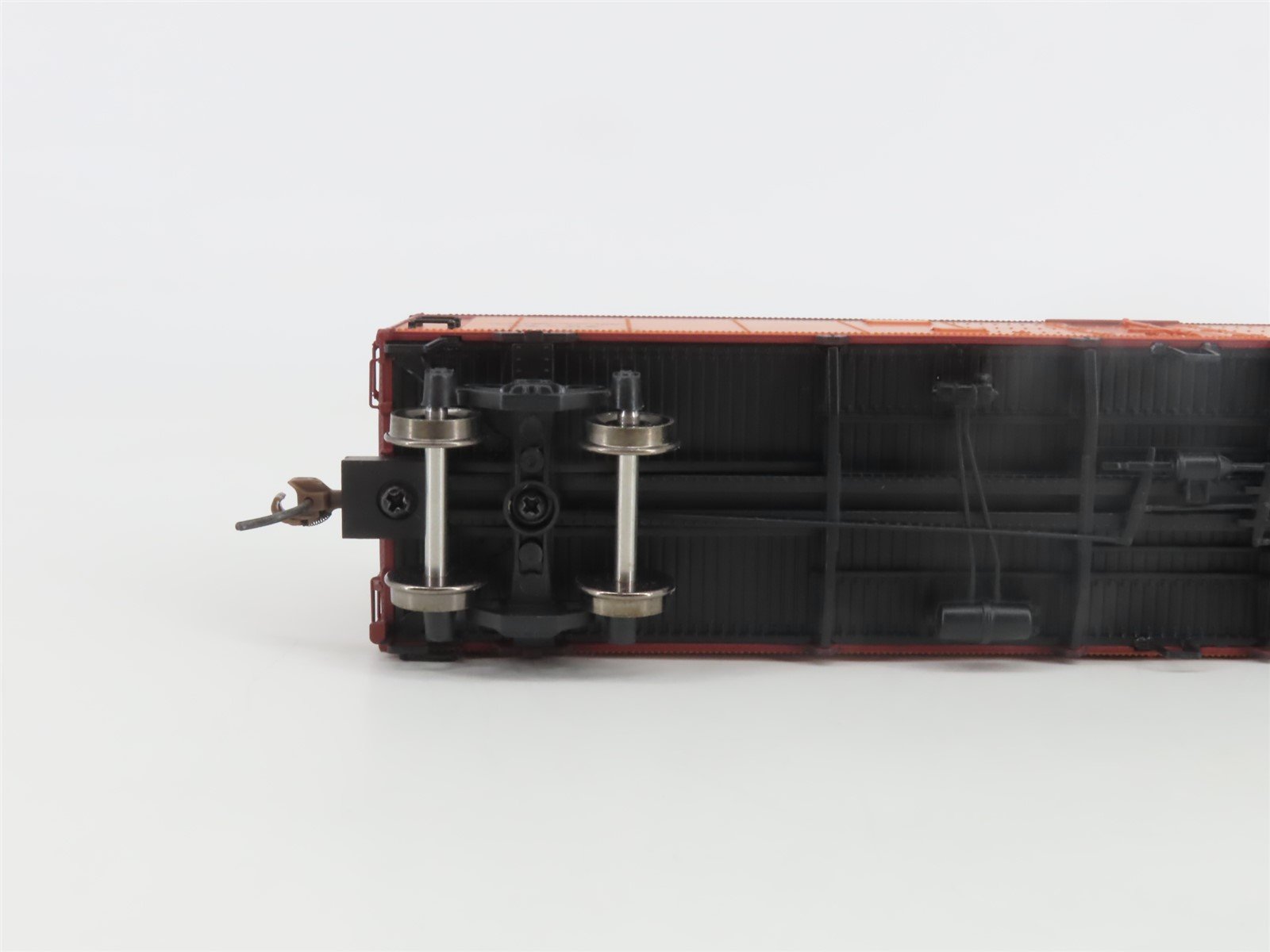 HO Scale Athearn ATH97364 URTX MILW Milwaukee Road 50' Ice Bunker Reefer #89042