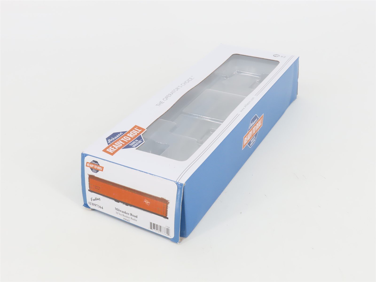 HO Scale Athearn ATH97364 URTX MILW Milwaukee Road 50' Ice Bunker Reefer #89042