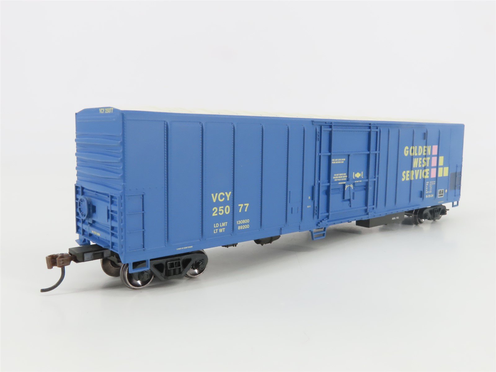 HO Scale Athearn ATH71470 VCY Golden West Service 57' Mechanical Reefer #25077