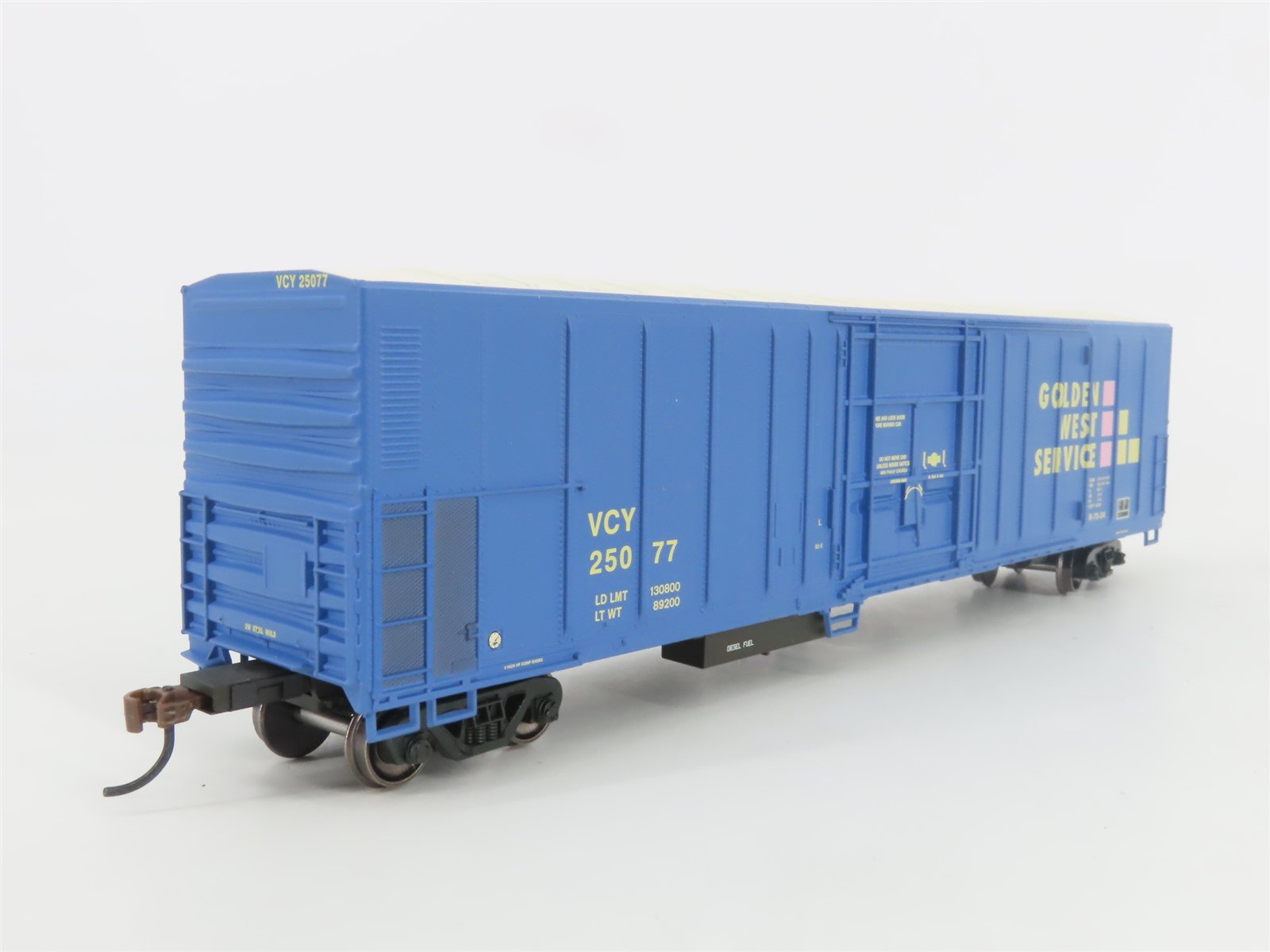 HO Scale Athearn ATH71470 VCY Golden West Service 57' Mechanical Reefer #25077