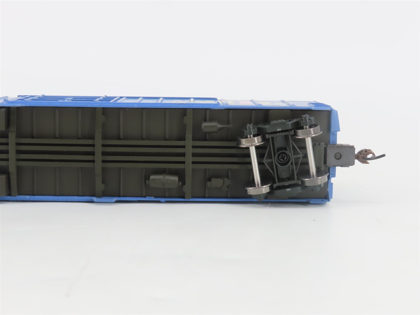 HO Scale Athearn ATH71470 VCY Golden West Service 57' Mechanical Reefer #25077