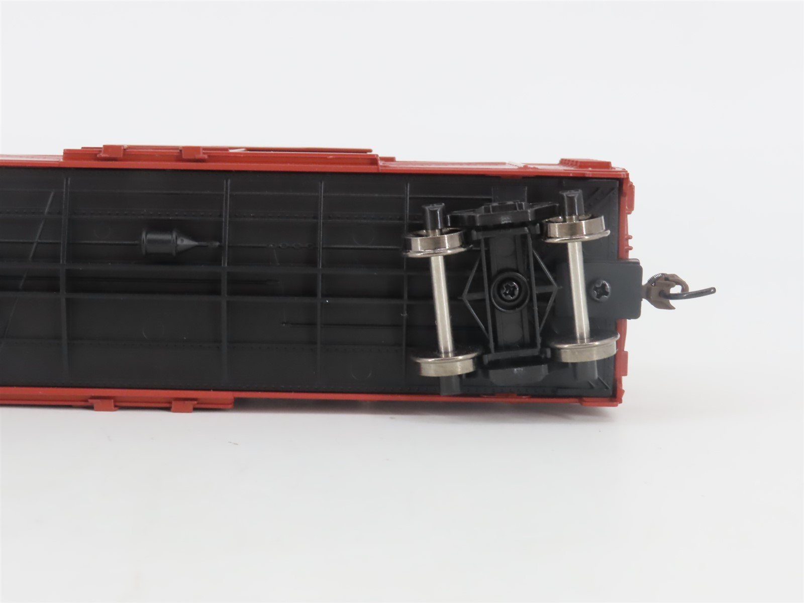 HO Scale Athearn Roundhouse RND2885 CN Canadian National 40' Box Car #428820