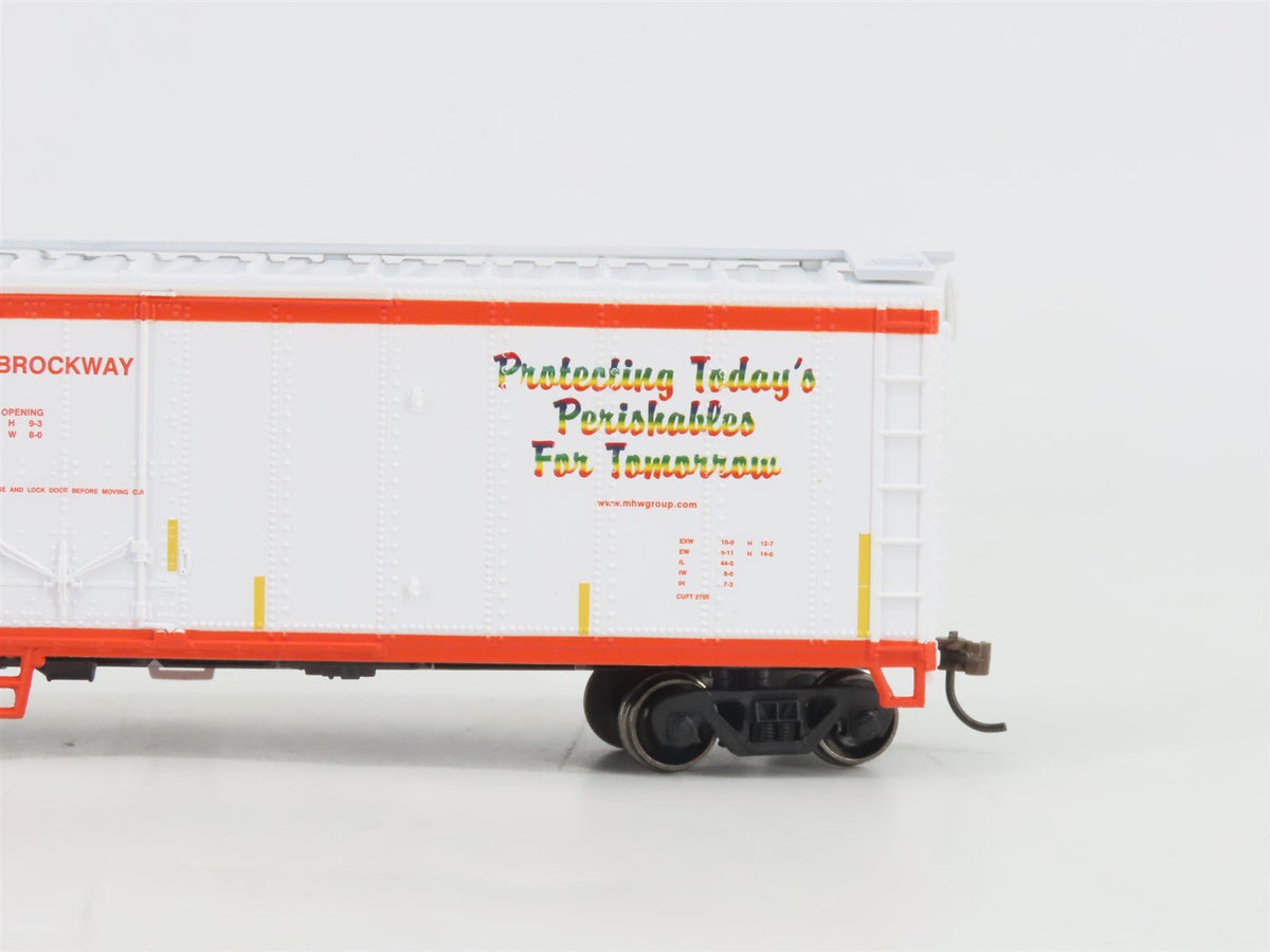 HO Scale Athearn Roundhouse RND72898 CRYX Cryo-Trans 50&#39; Mechanical Reefer #7077