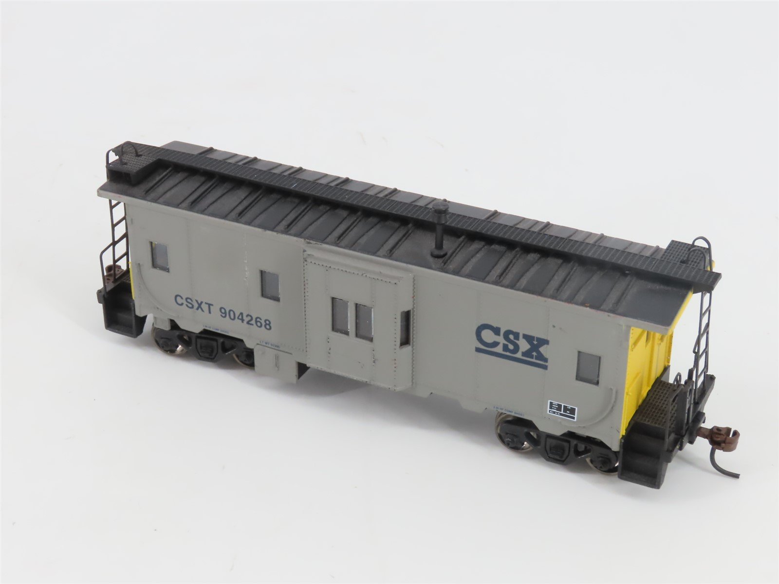 HO Scale Athearn CSXT Railroad Bay Window Caboose #904268