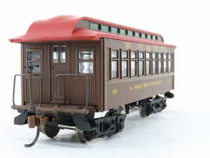 HO Scale Athearn RND99287 WP&YR White Pass & Yukon Coach Passenger Car #240