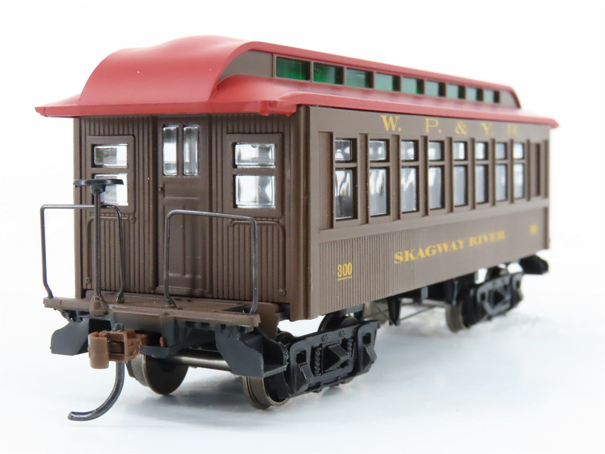 HO Scale Athearn RND99162 WP&amp;YR White Pass &amp; Yukon Coach Passenger Car #300