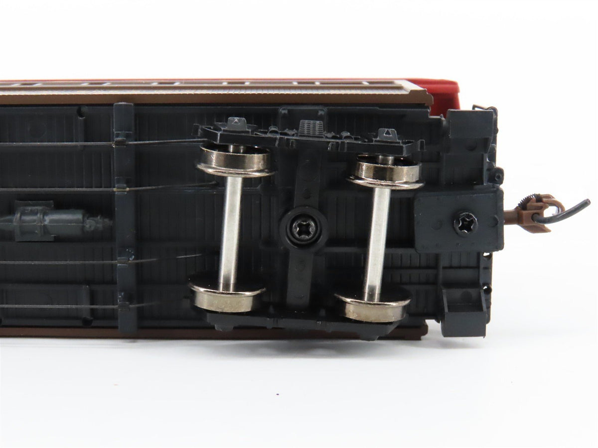 HO Scale Athearn RND99162 WP&amp;YR White Pass &amp; Yukon Coach Passenger Car #300