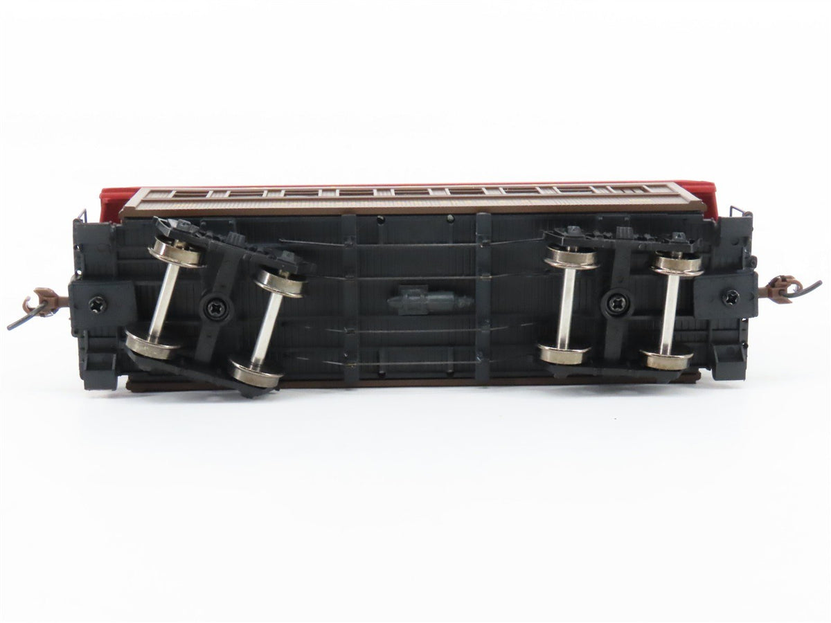 HO Scale Athearn RND99162 WP&amp;YR White Pass &amp; Yukon Coach Passenger Car #300