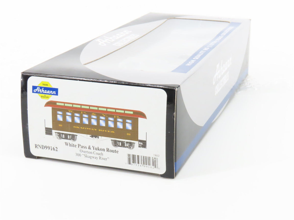 HO Scale Athearn RND99162 WP&amp;YR White Pass &amp; Yukon Coach Passenger Car #300