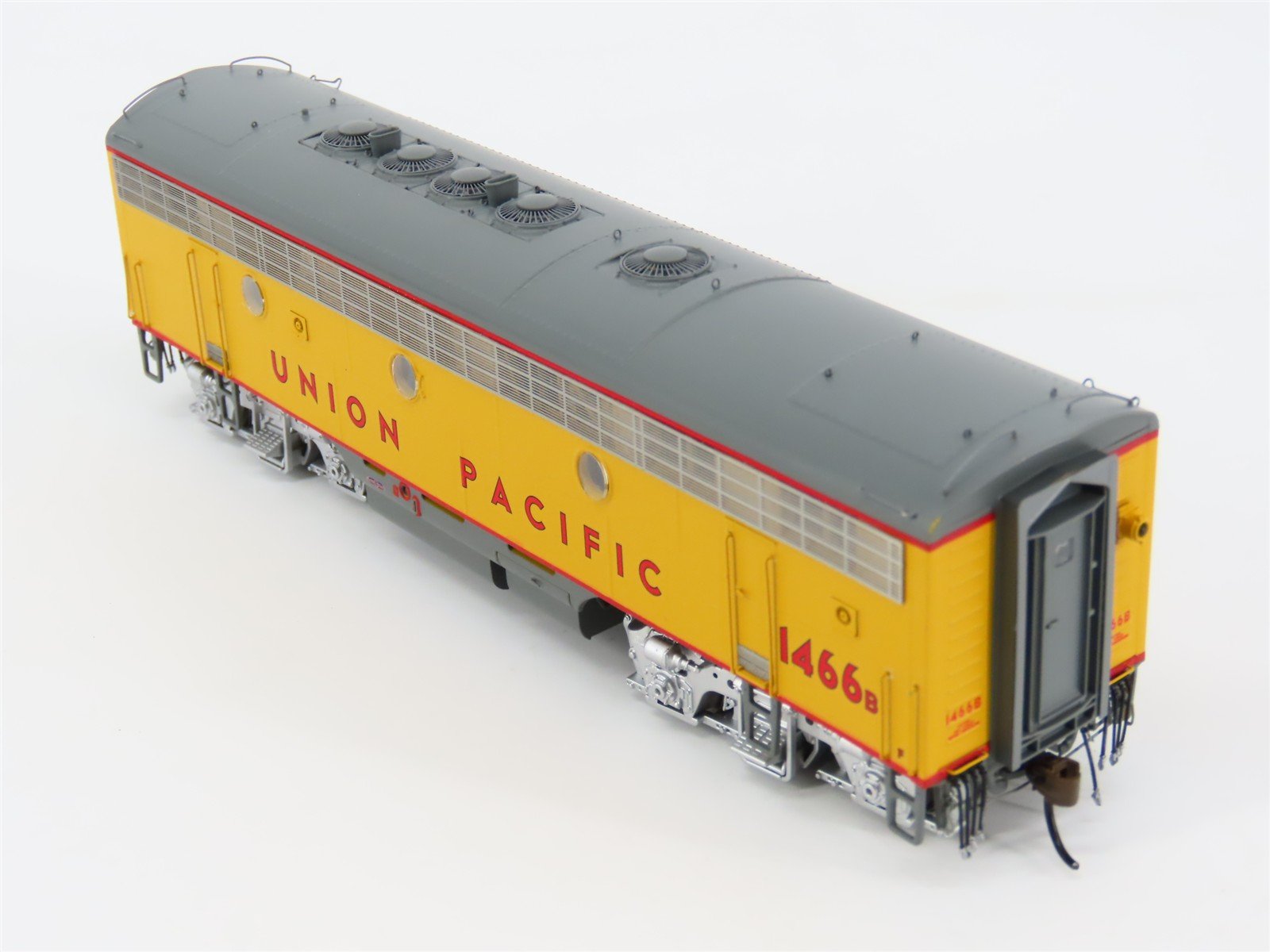 HO Athearn Genesis ATHG19533 UP Union Pacific EMD F7A/B Diesel Set w/DCC & Sound