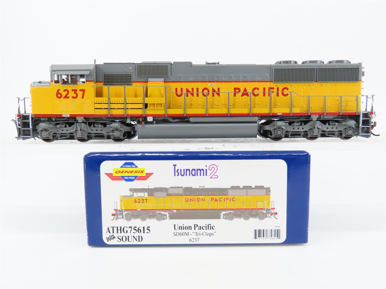 HO Athearn Genesis ATHG75615 UP SD60M "Tri-Clops" Diesel #6237 w/ DCC & Sound