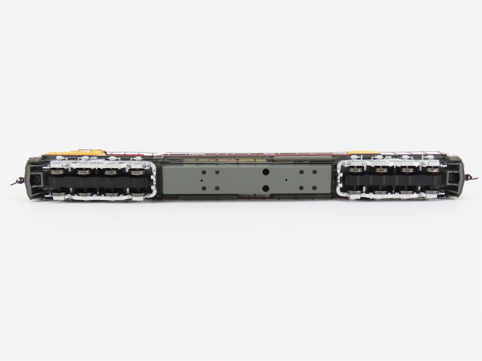 HO Athearn Genesis G69552 UP Union Pacific DDA40X Diesel #6915 w/ DCC & Sound