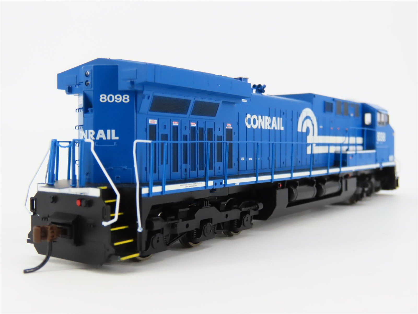 HO Scale Athearn 77665 NS/SOU Heritage Conrail AC4400CW Diesel #8098 - DCC Ready