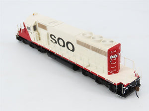 HO Scale Athearn ATH16718 SOO Line EMD SD40-2 Diesel #774 w/ DCC & Sound