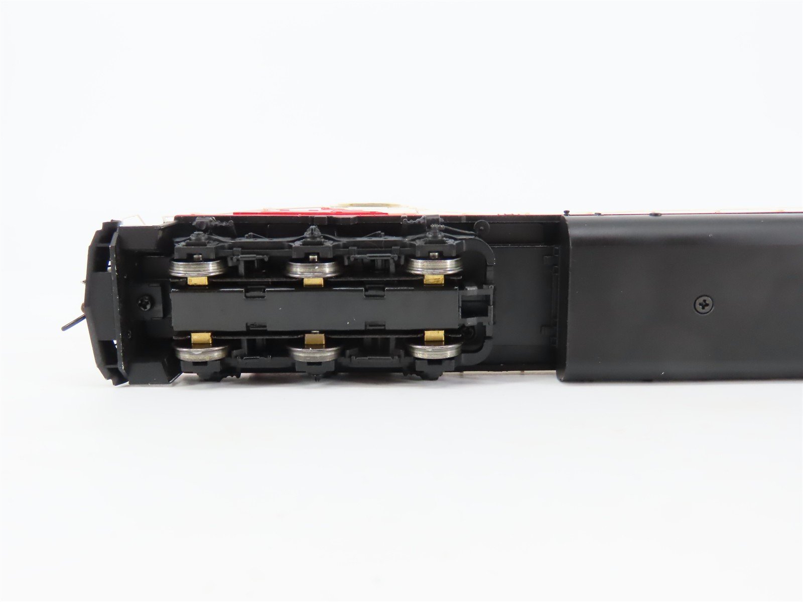 HO Scale Athearn ATH16718 SOO Line EMD SD40-2 Diesel #774 w/ DCC & Sound