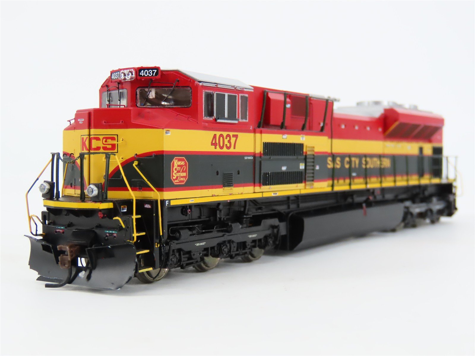 HO Scale Athearn KCS Kansas City Southern EMD SD70ACe Diesel #4037 w/DCC & Sound