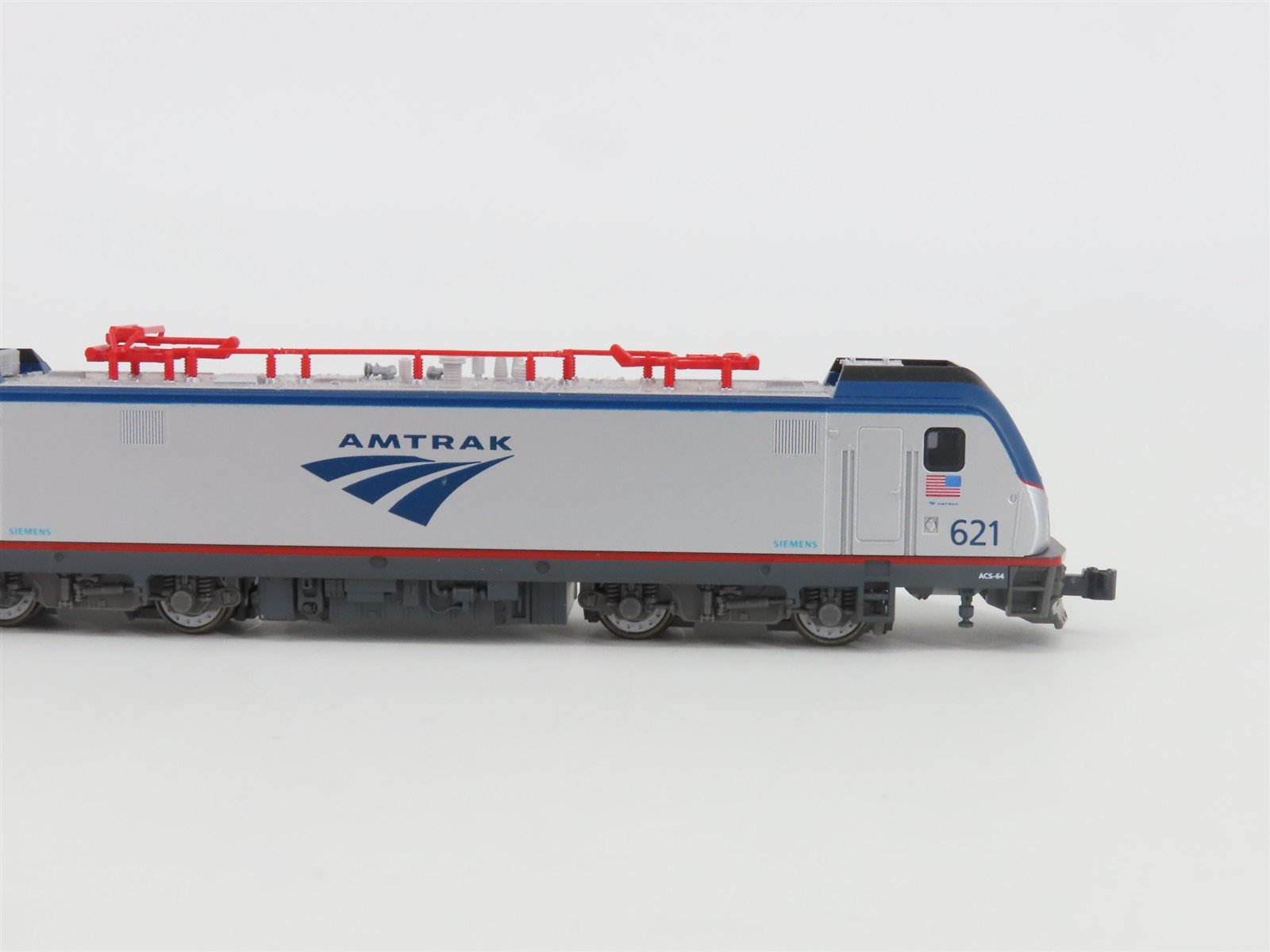 N KATO 106-8001 AMTK Amtrak Amfleet I ACS-64 Electric Passenger Train Set