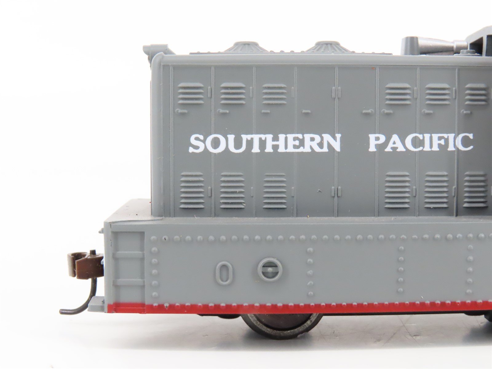 HO Scale Model Power 96708 SP Southern Pacific Porter Hustler Diesel #6708