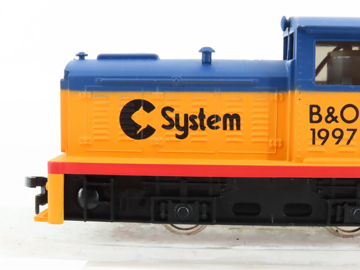 HO Scale Model Power 6678 B&amp;O Chessie System Plymouth Diesel Locomotive #1997