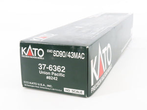 HO Scale Kato 37-6362 UP Union Pacific SD90/43MAC Diesel Locomotive #8242