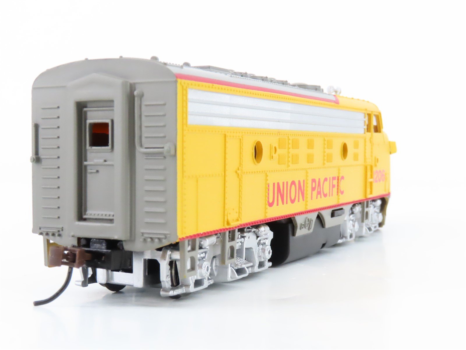 HO Scale Bachmann 61501 UP Union Pacific F9A Diesel Locomotive #1206