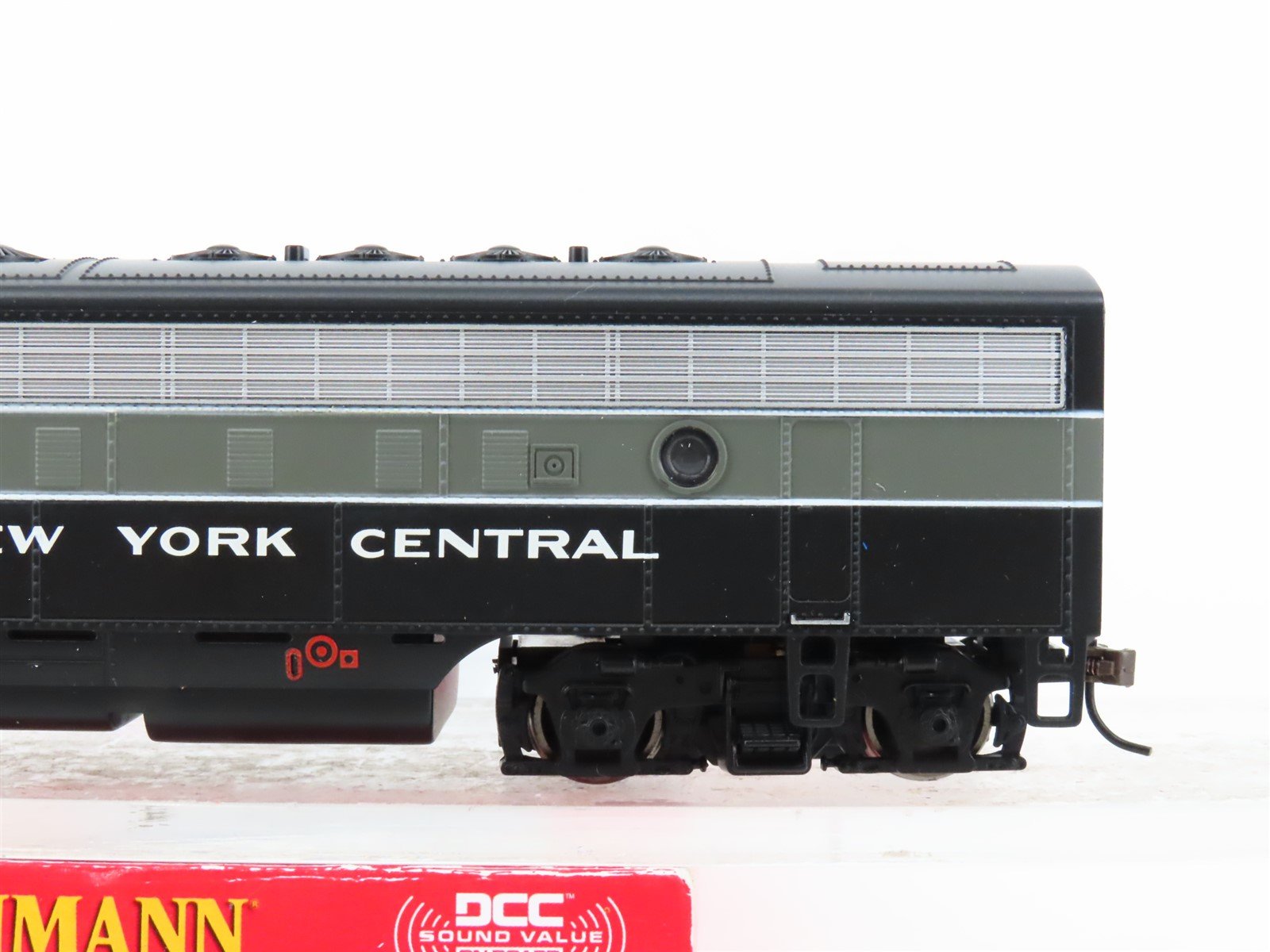 HO Scale Bachmann 64302 NYC New York Central F7A Diesel Loco w/ DCC & Sound