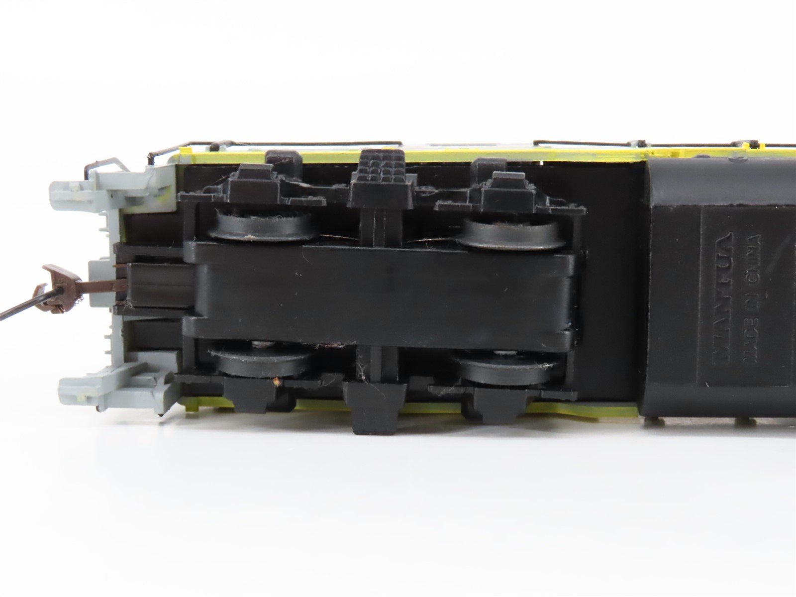 HO Scale Model Power 96854 EL Erie Lackawanna GP20 Diesel Locomotive #2376